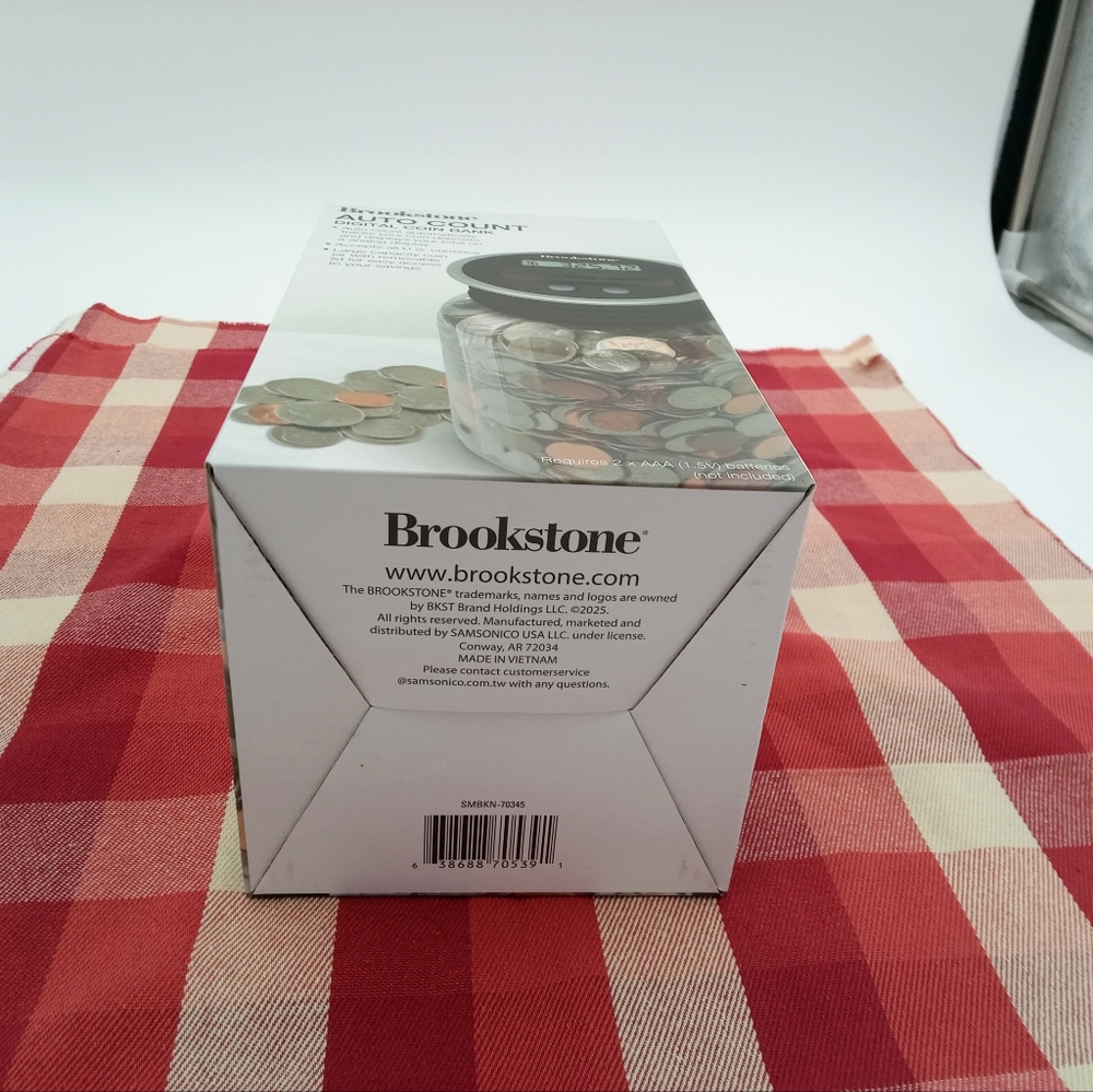 Brookstone Digital Coin Counting Bank NIB - Picture 5 of 6